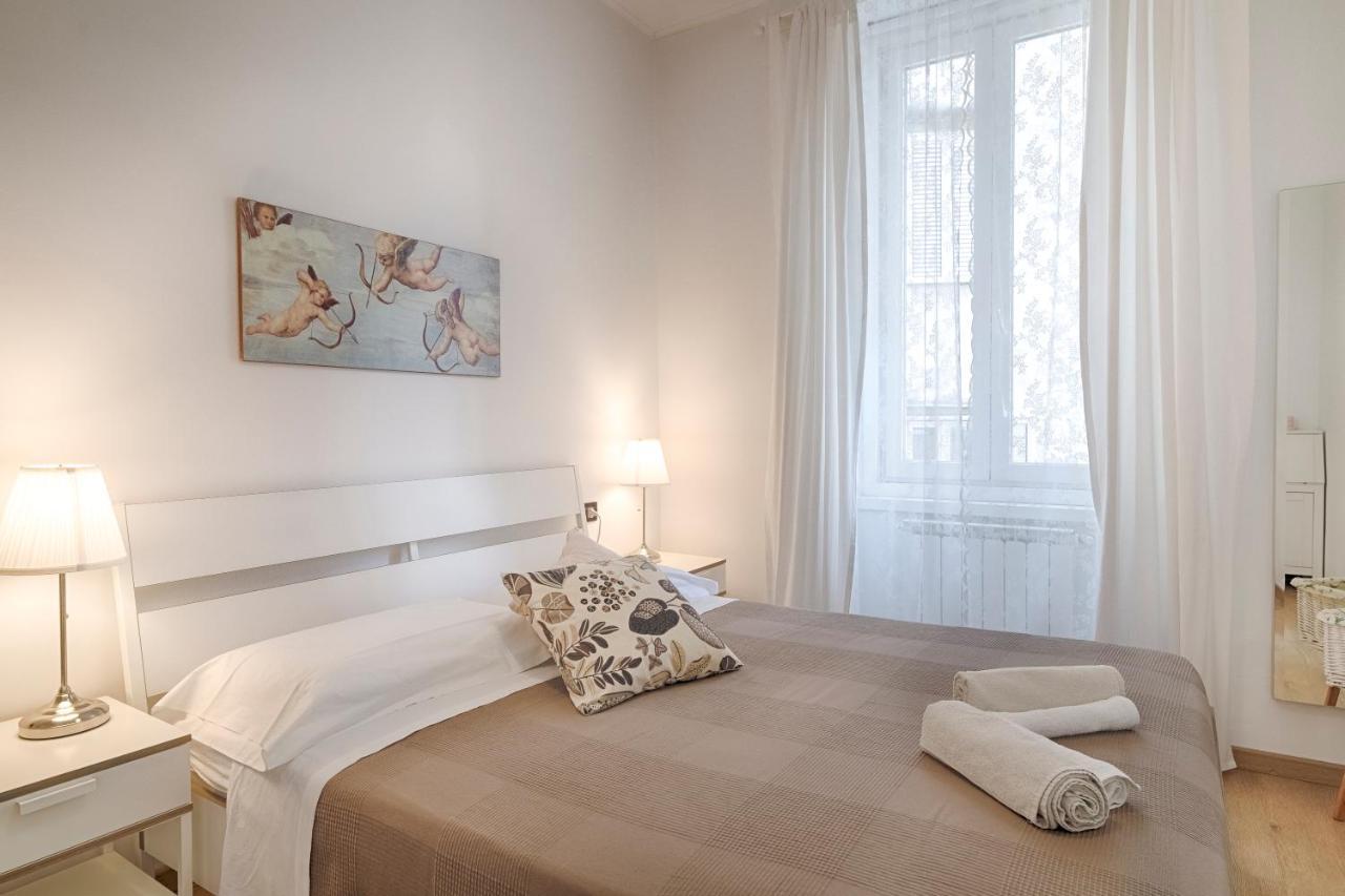 Mihaela Apartment - Charme Near The Station 트리에스테 외부 사진