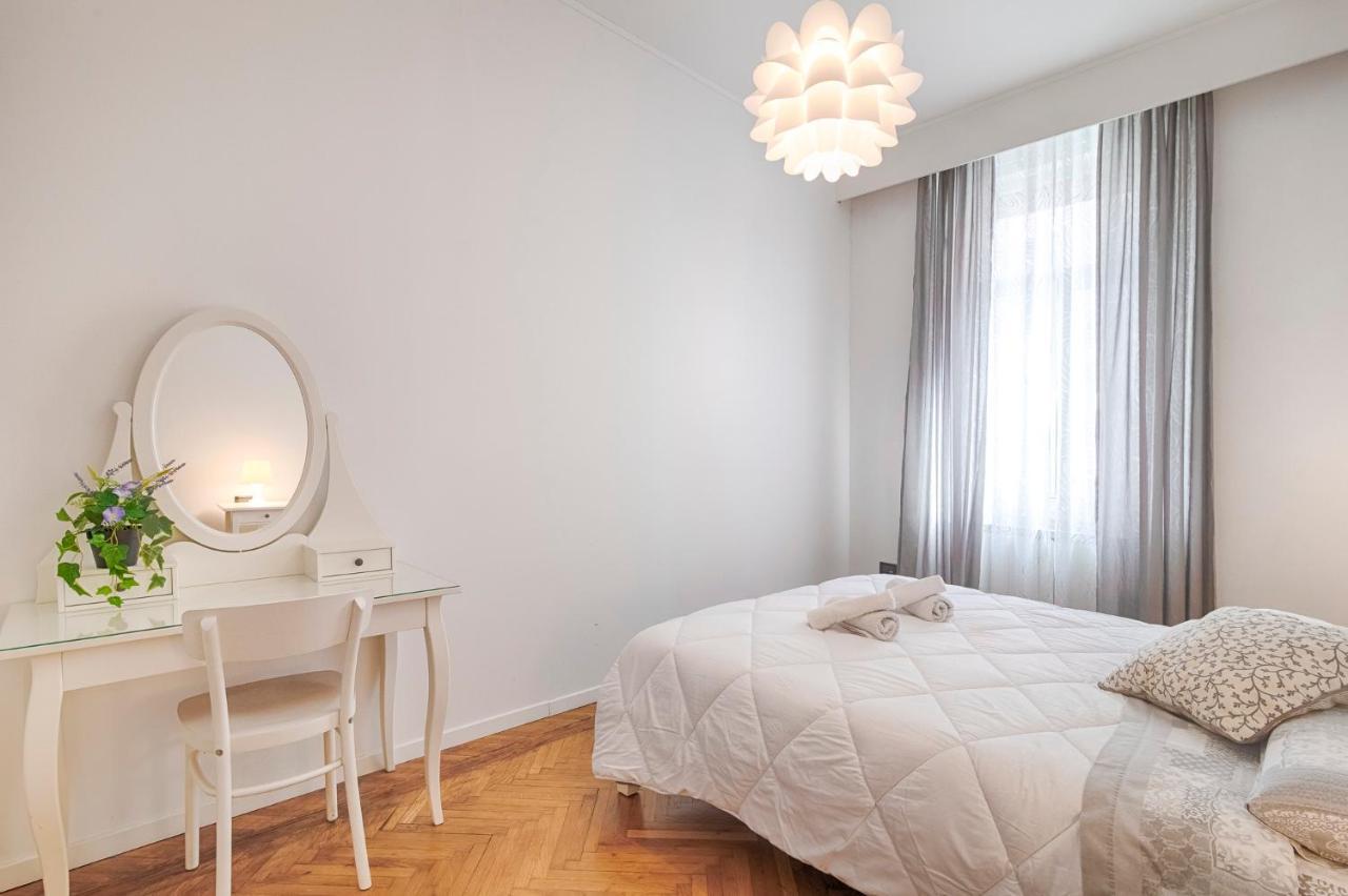 Mihaela Apartment - Charme Near The Station 트리에스테 외부 사진